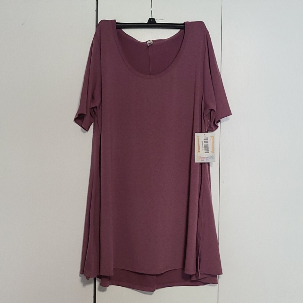 Lularoe Prefect T shirt